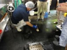 床面カビ取り除去